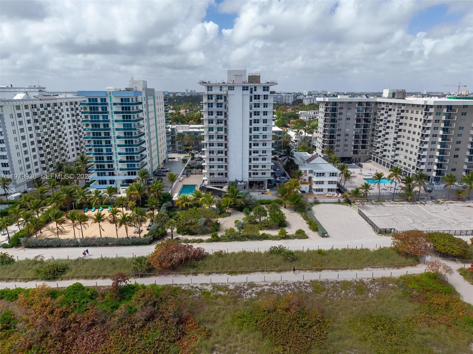 9225 Collins Ave 610 photo 5
