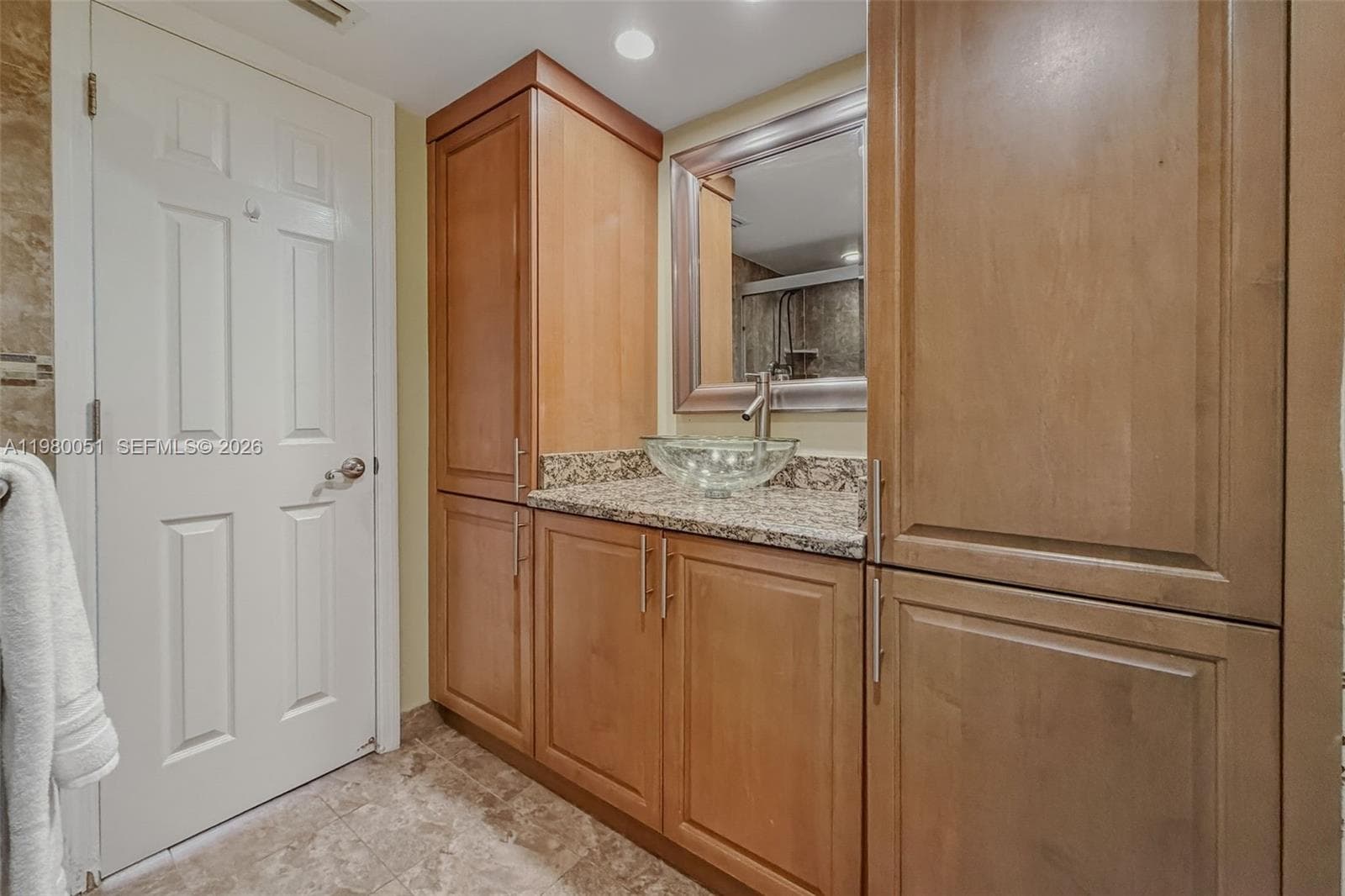 2841 NE 163rd St 802 photo 22