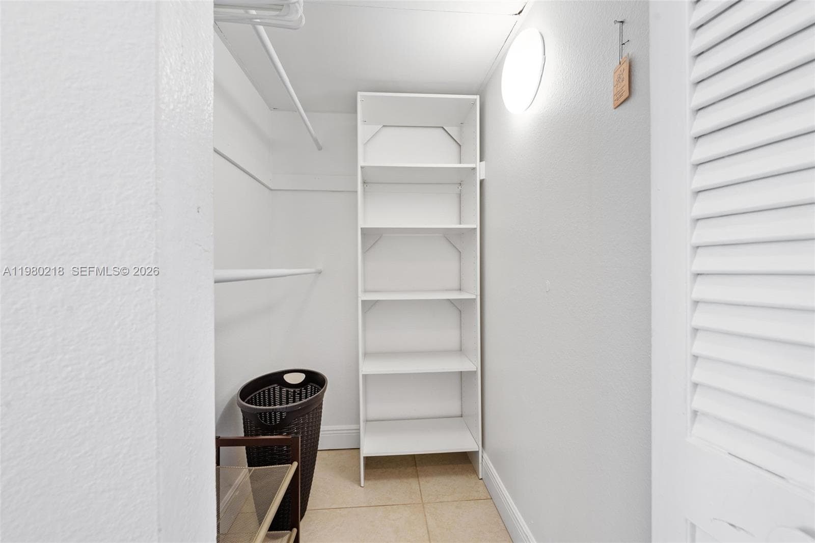 500 Bayview Dr 325 photo 23