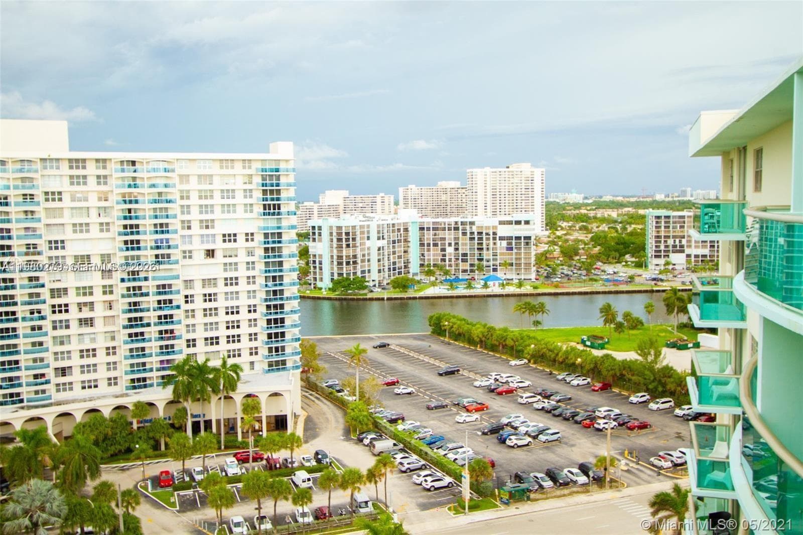 3801 S Ocean Dr (Avail April 1, 2026) PH16S photo 22