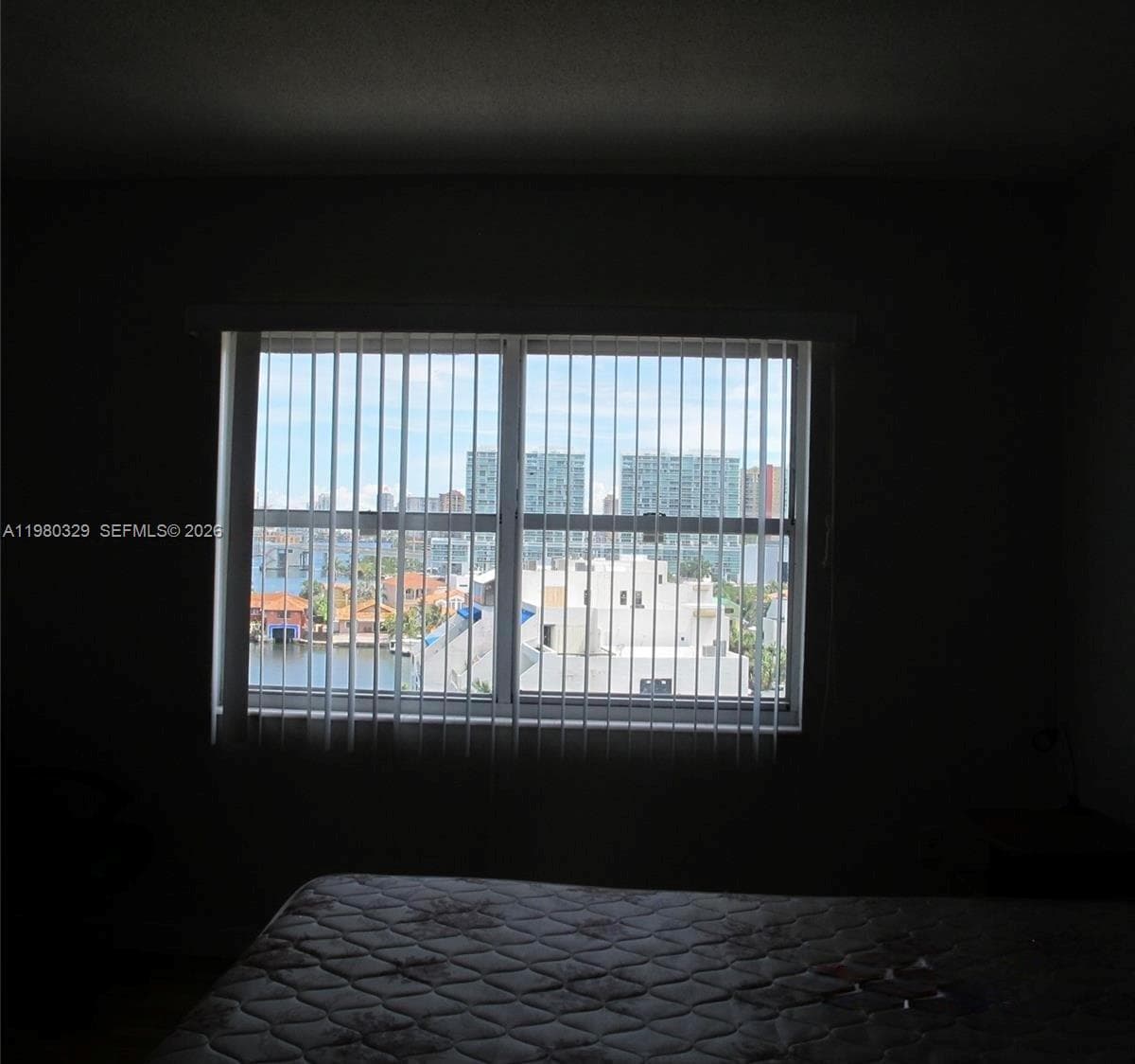 400 Kings Point Dr 812 photo 17