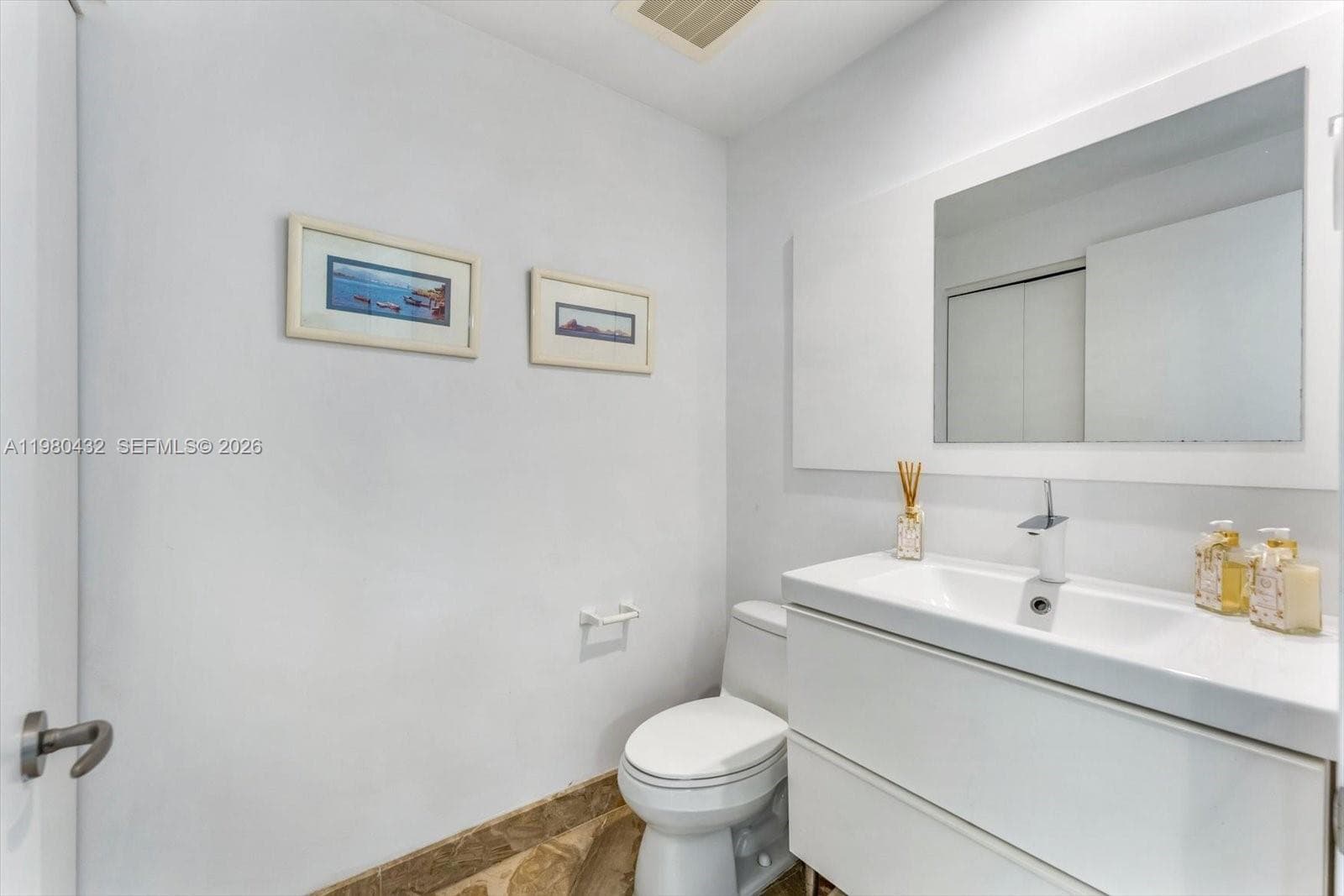901 Brickell Key Blvd 1409 photo 24