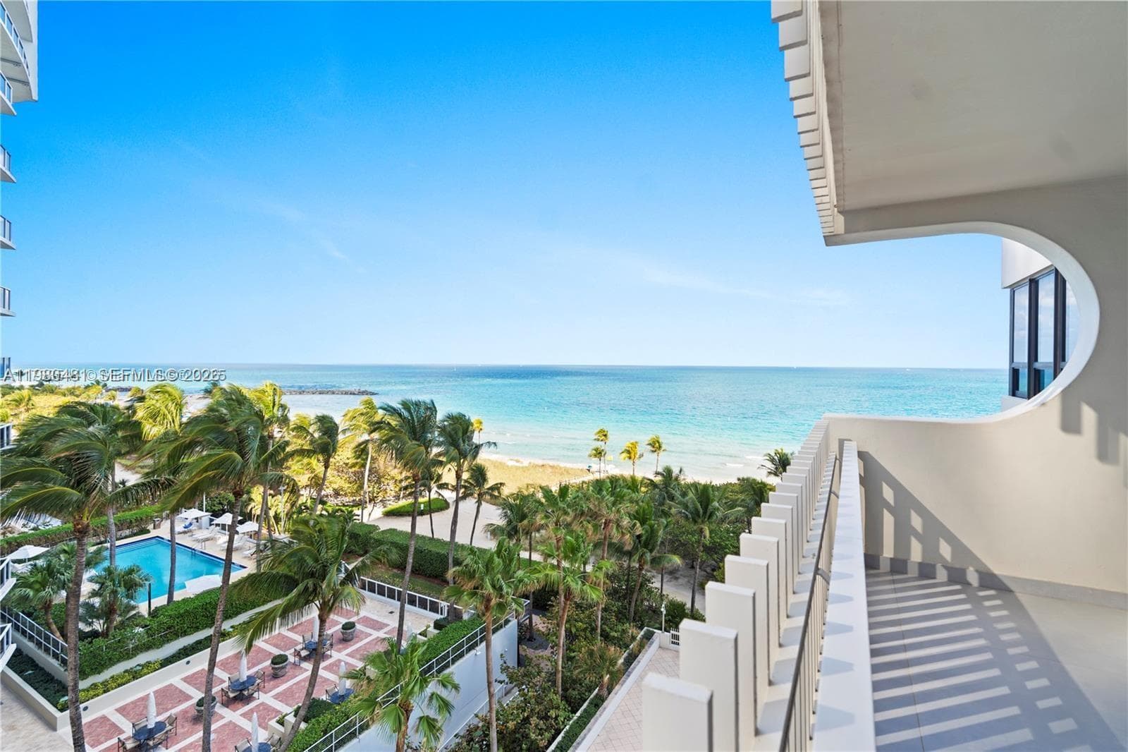 10205 Collins Ave 2