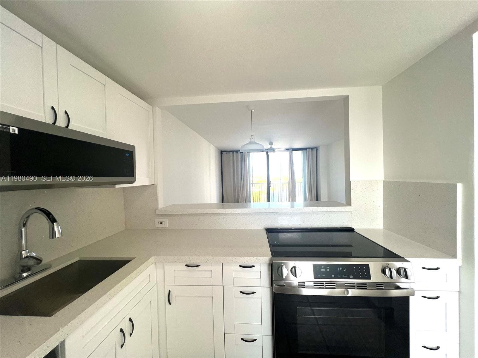 3475 N Country Club Dr 716 photo 5