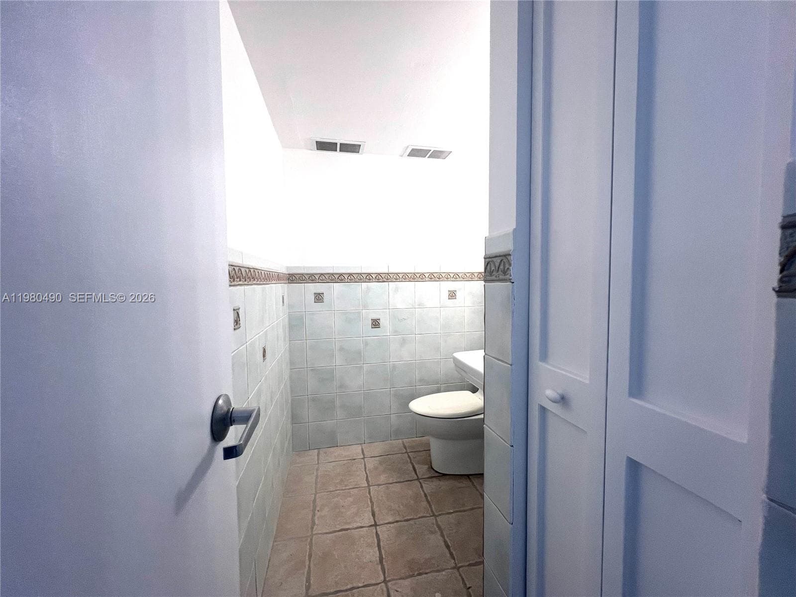 3475 N Country Club Dr 716 photo 10