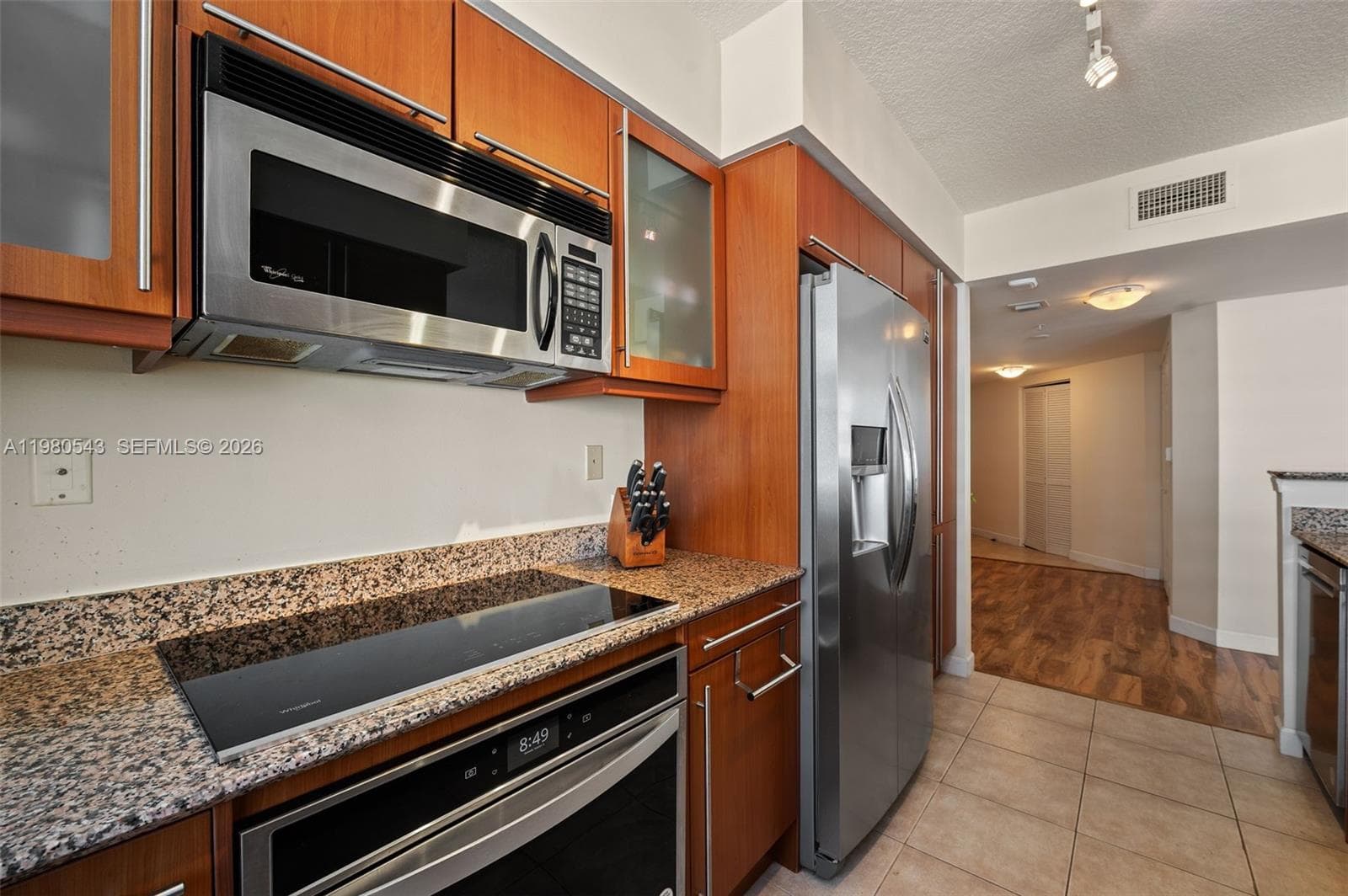 2080 Ocean Dr 1402 photo 14