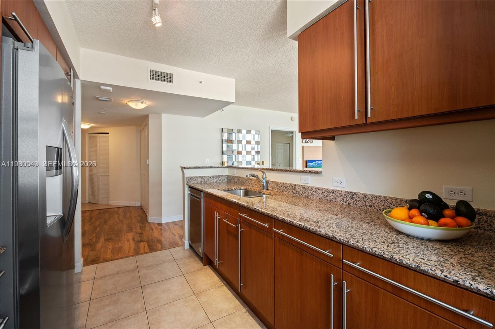 2080 Ocean Dr 1402 photo 15