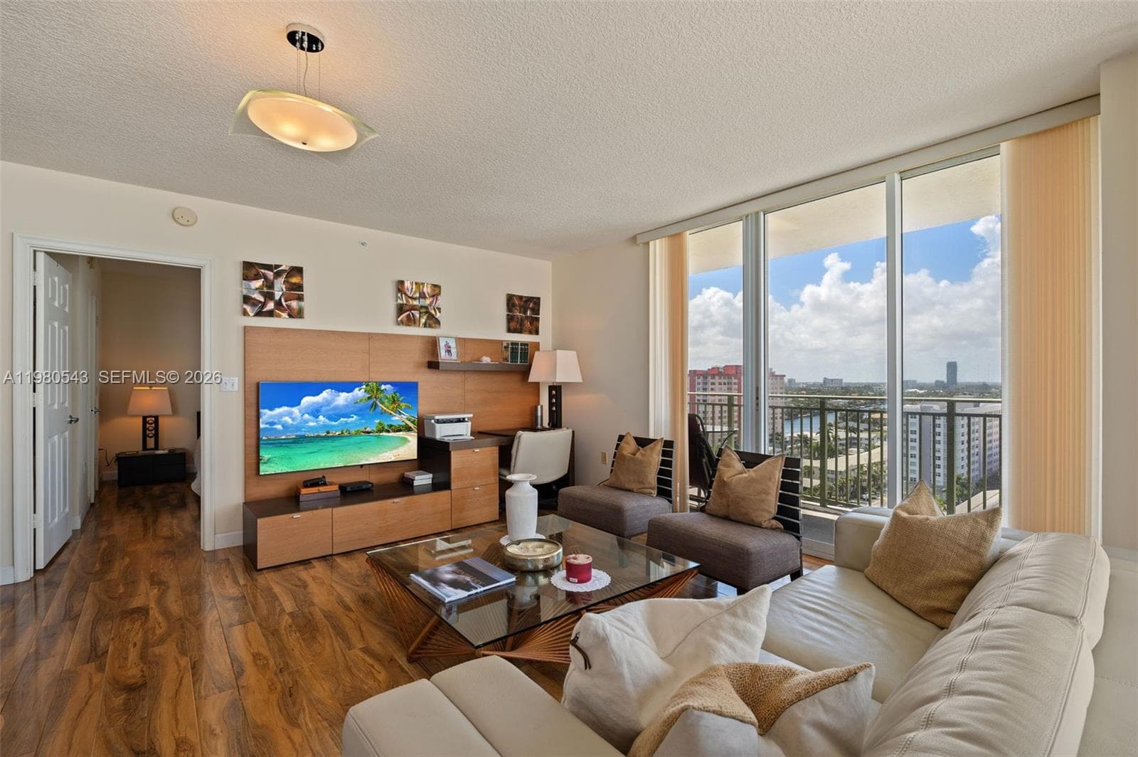 2080 Ocean Dr 1402 photo 8