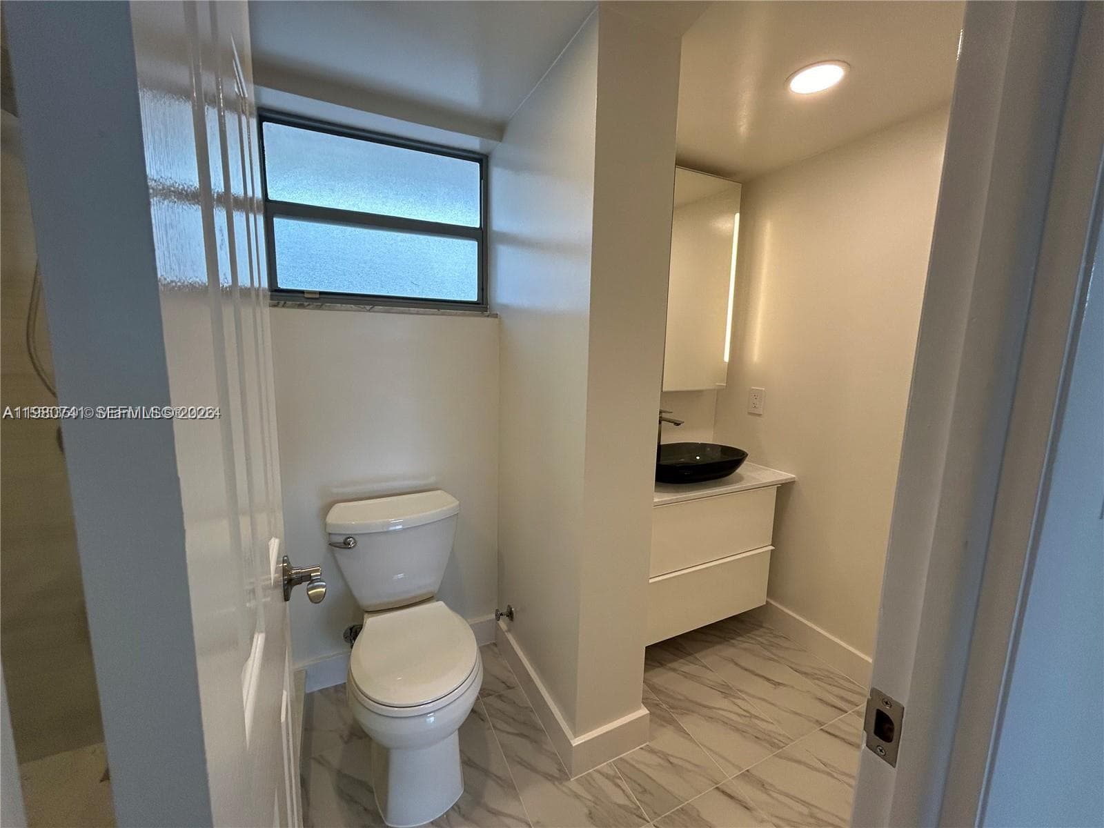 3550 NE 169th St 303 photo 11