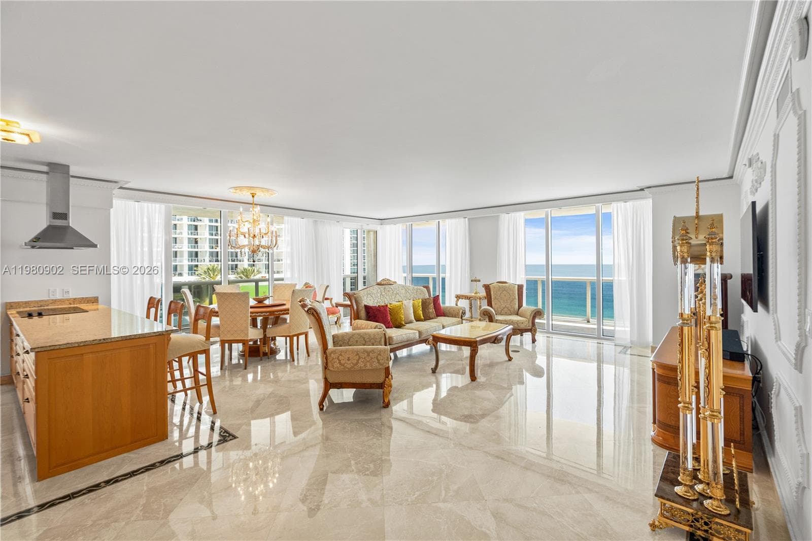 1800 Ocean Dr 3