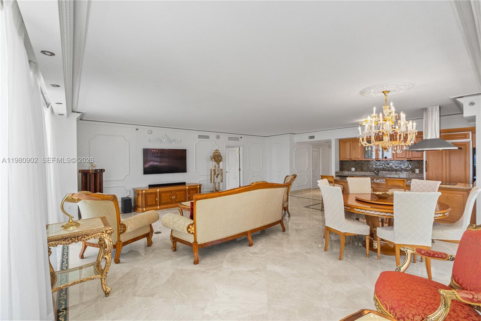 1800 Ocean Dr 5