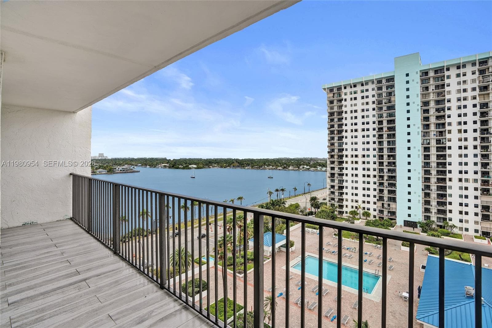 1201 Ocean Dr 2
