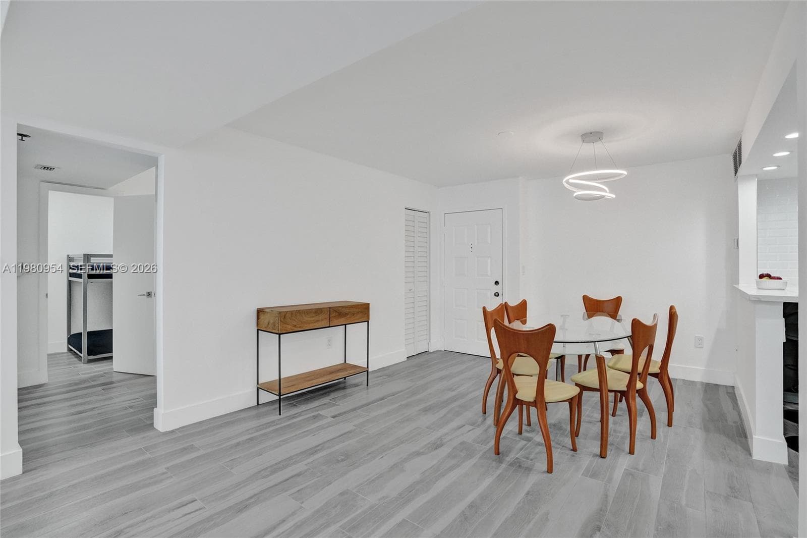 1201 Ocean Dr 1407S photo 18