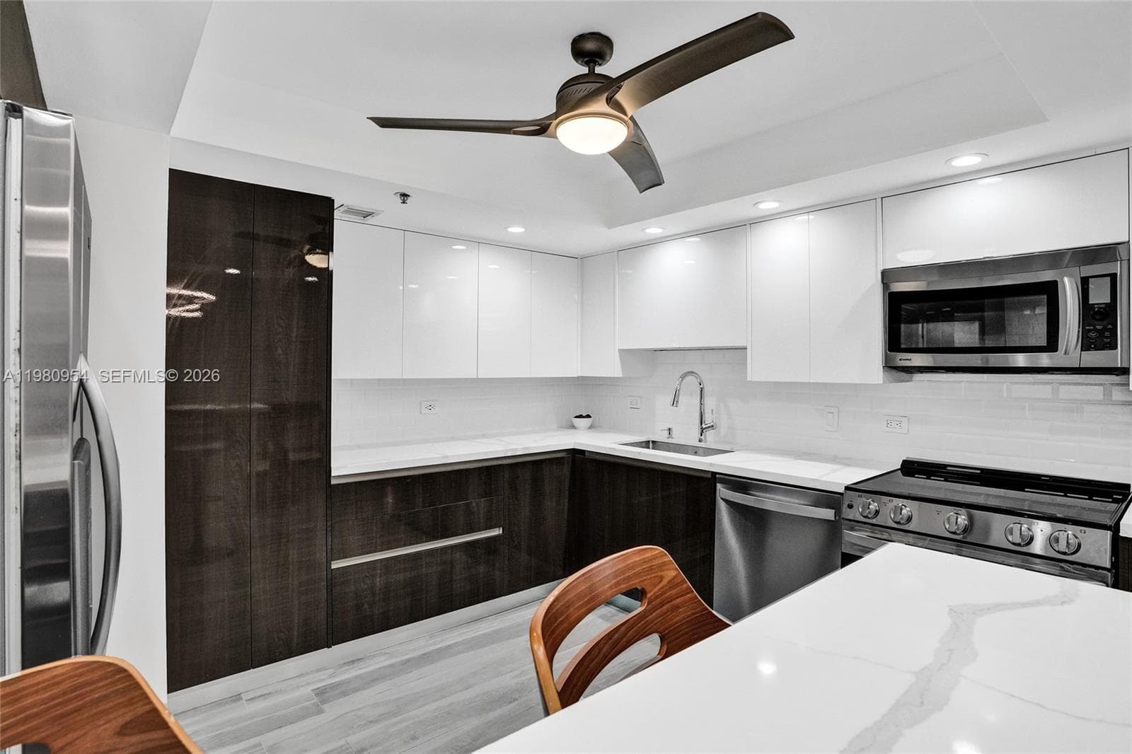 1201 Ocean Dr 4
