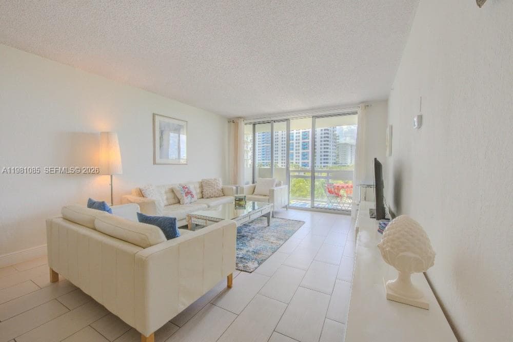 1500 Bay Rd 528S photo 3