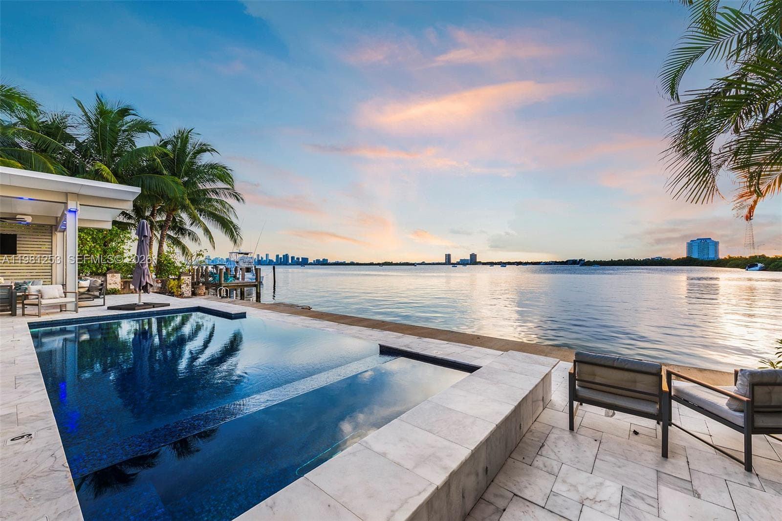 7810 Miami View Dr photo 16