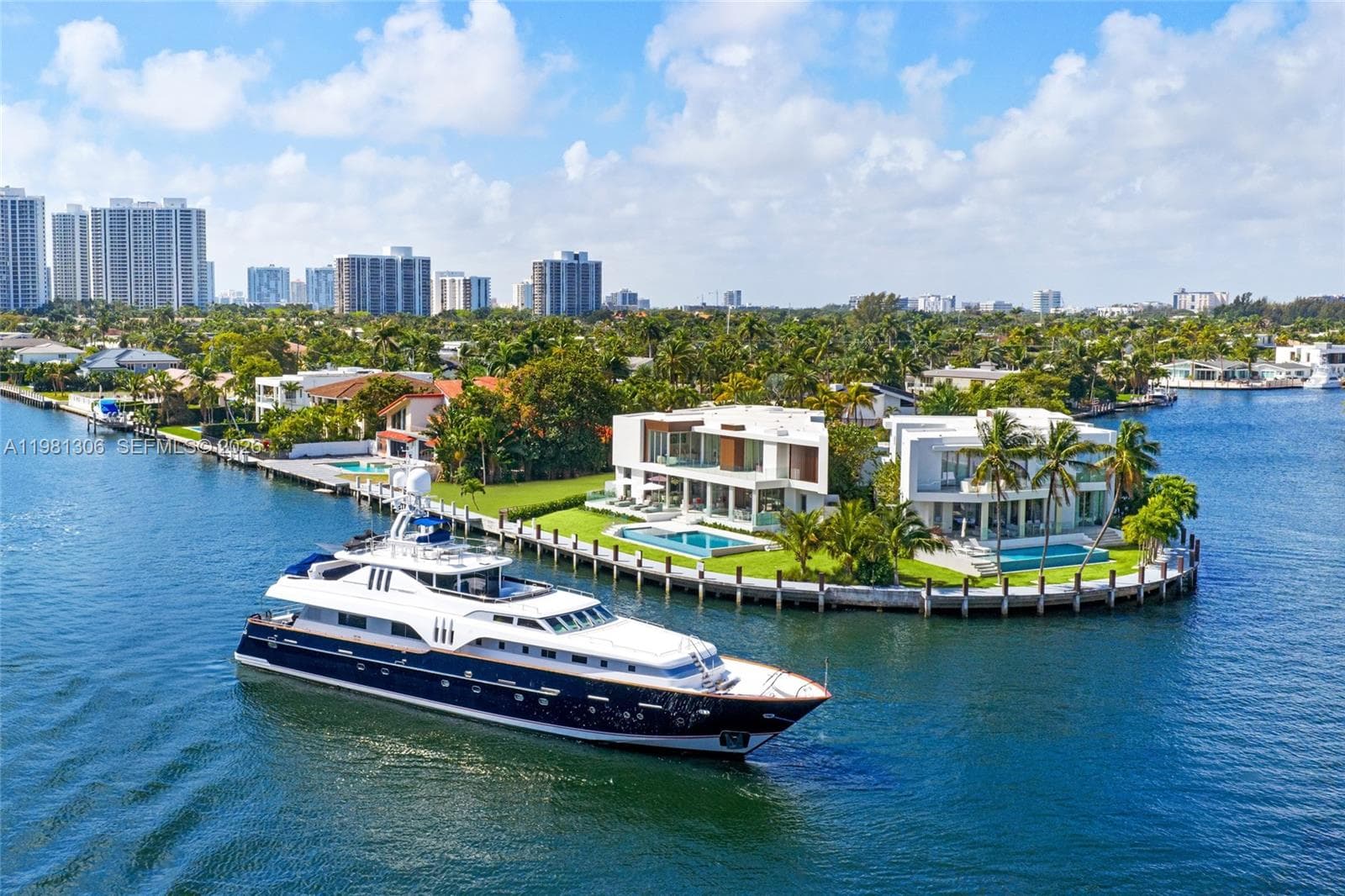 503 Palm Dr 1