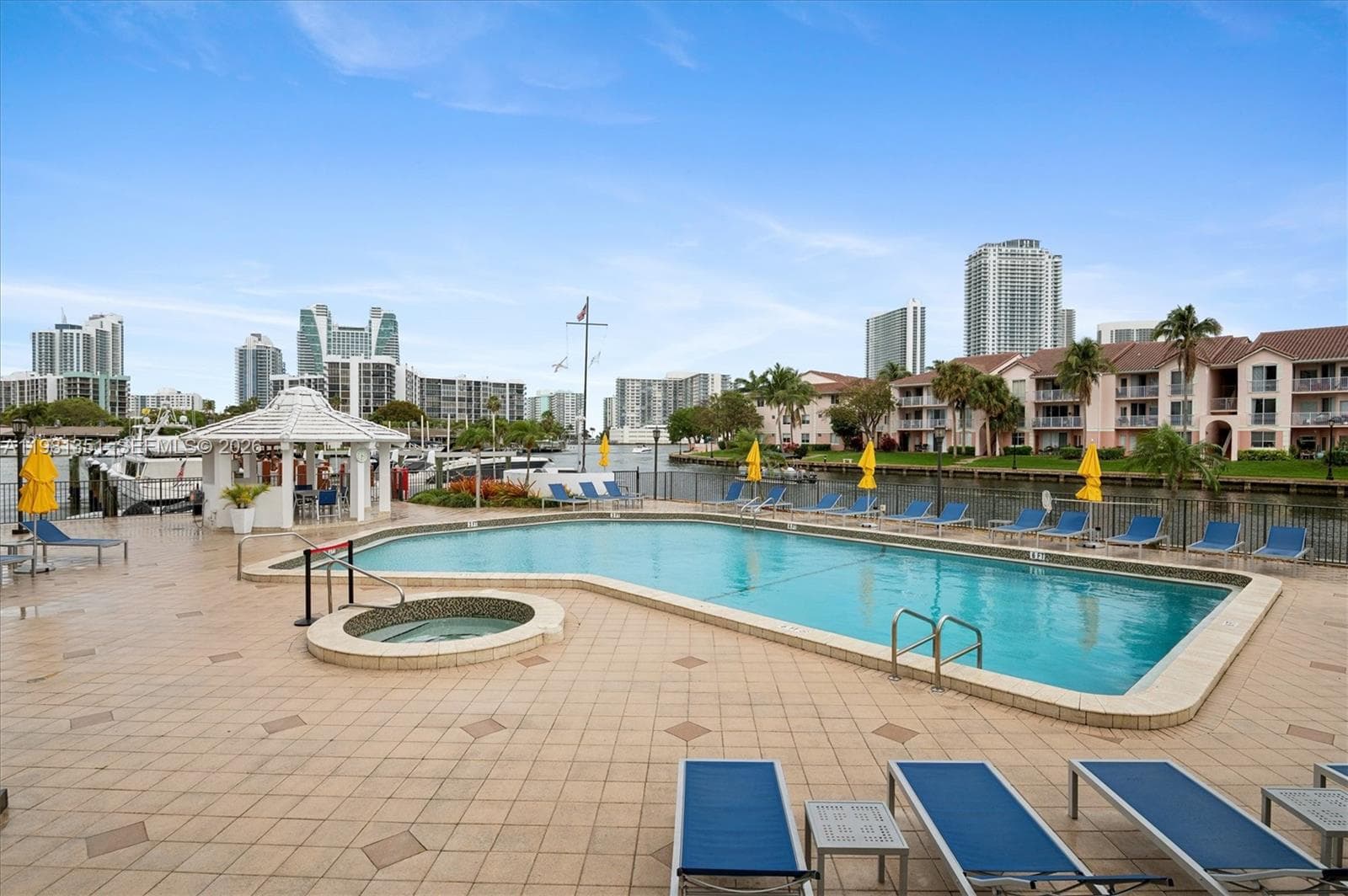 300 Three Islands Blvd 516 photo 18