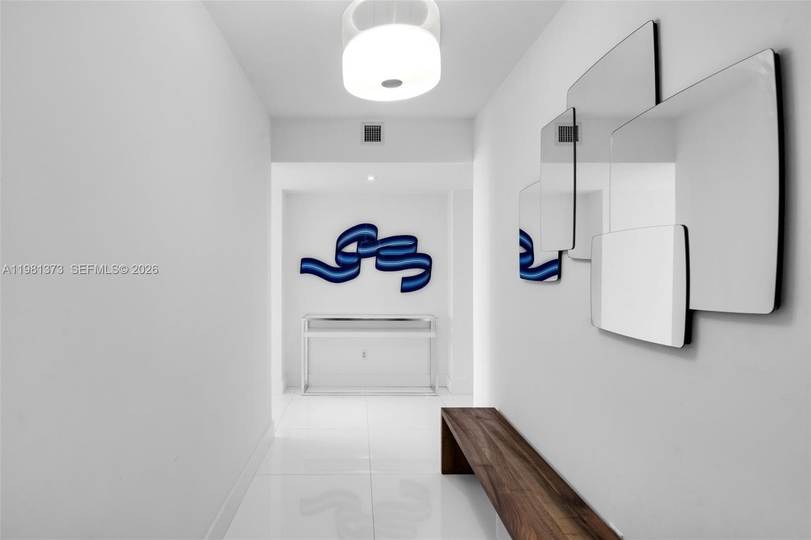 6899 Collins Ave 2