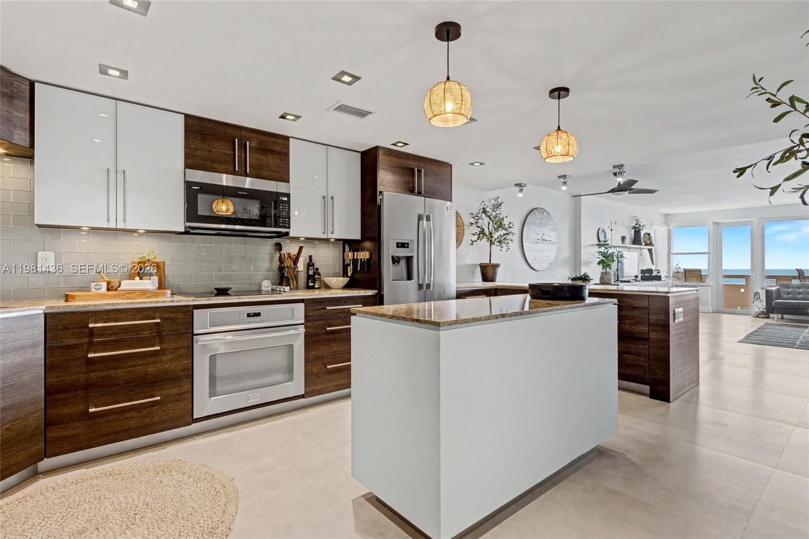 3111 Ocean Dr 2