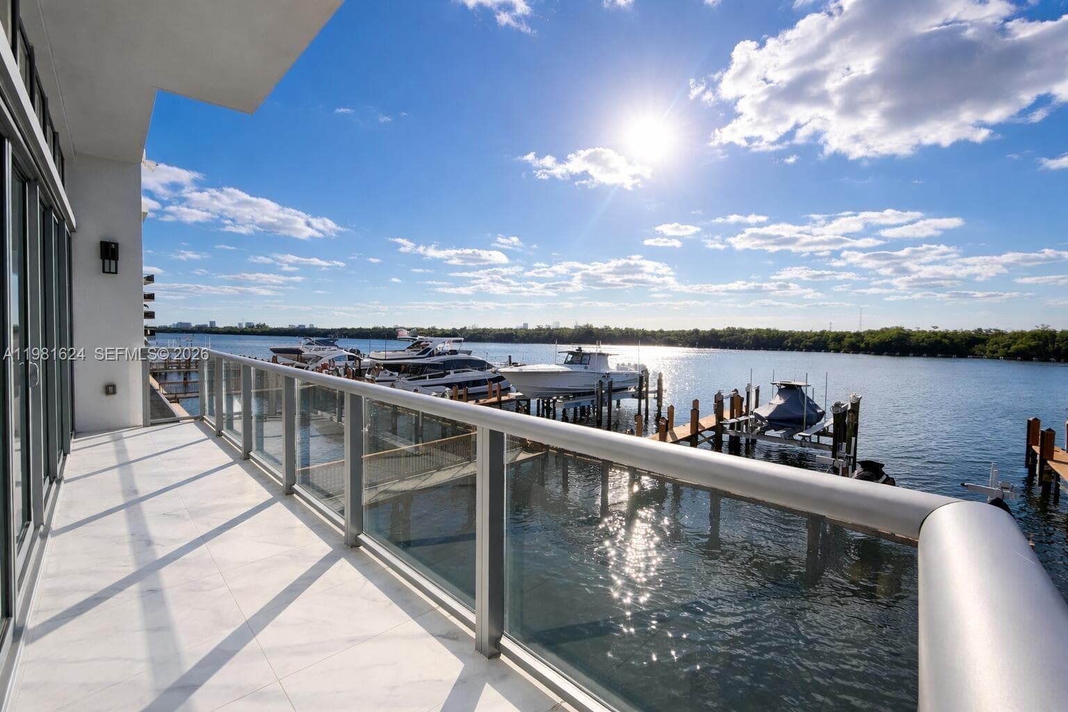 2890 Ocean Dr 4