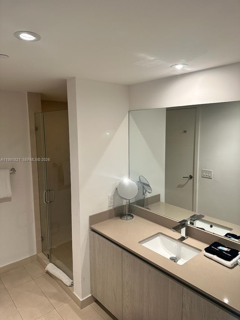 4111 Ocean Dr MPH5 photo 13