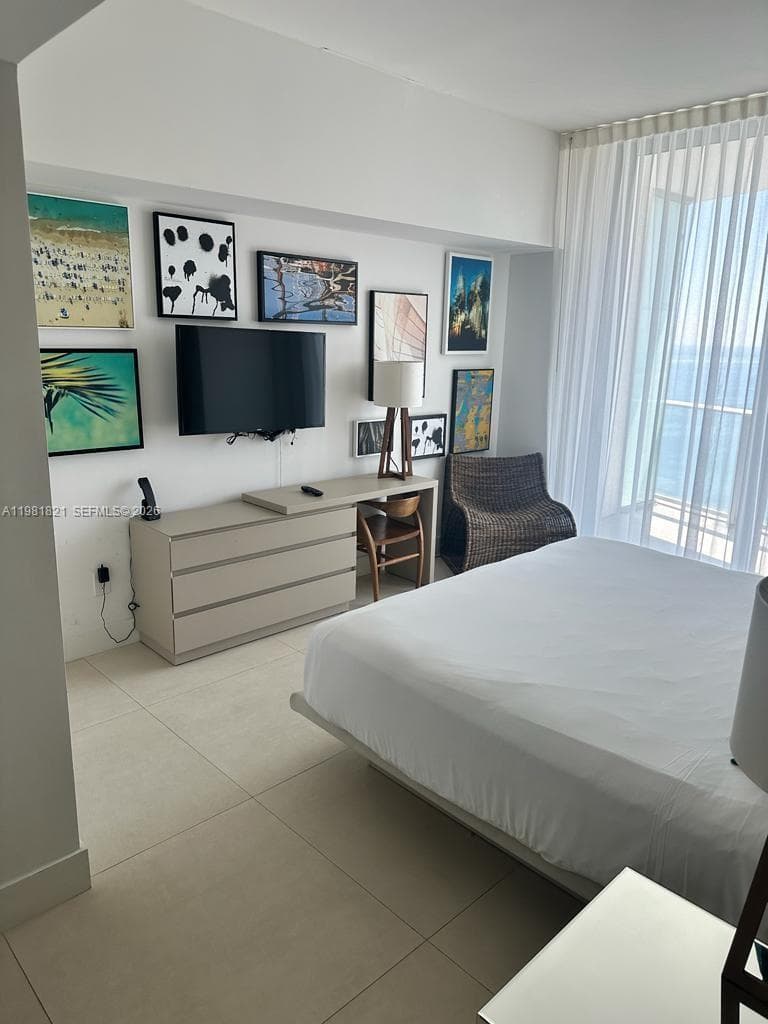 4111 Ocean Dr MPH5 photo 11