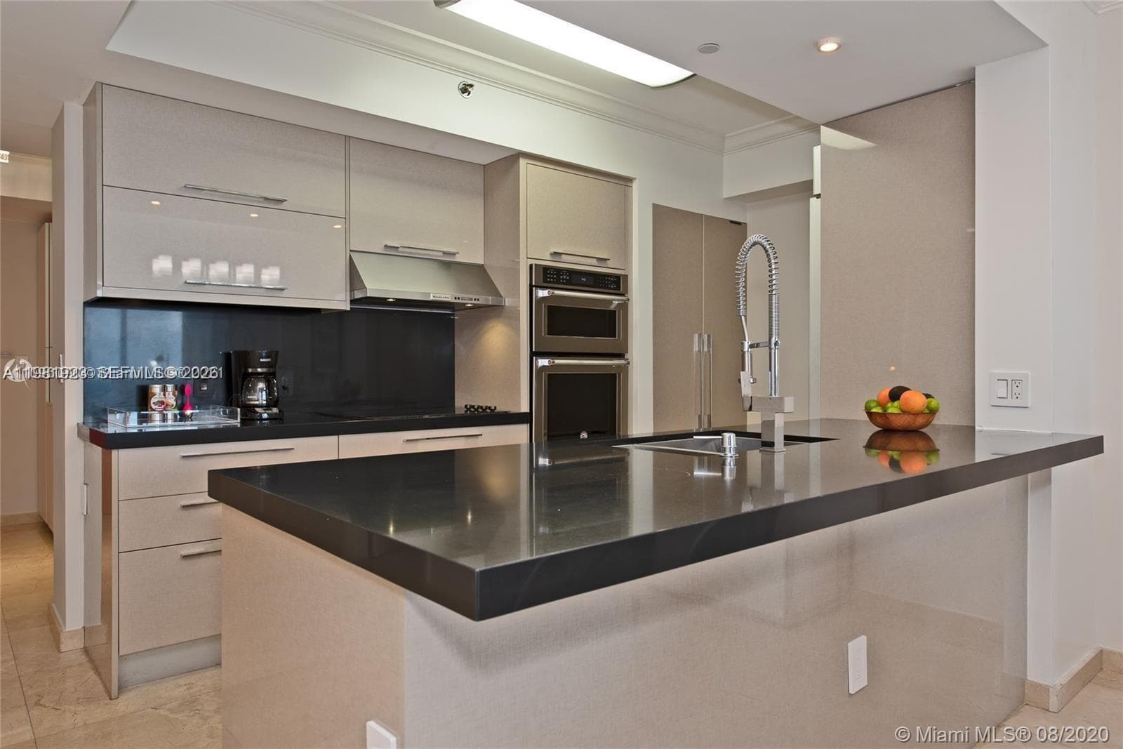 1830 S Ocean Dr 4004 photo 6