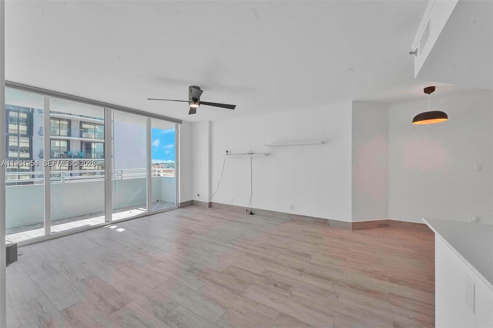 8911 Collins Ave 703 photo 2