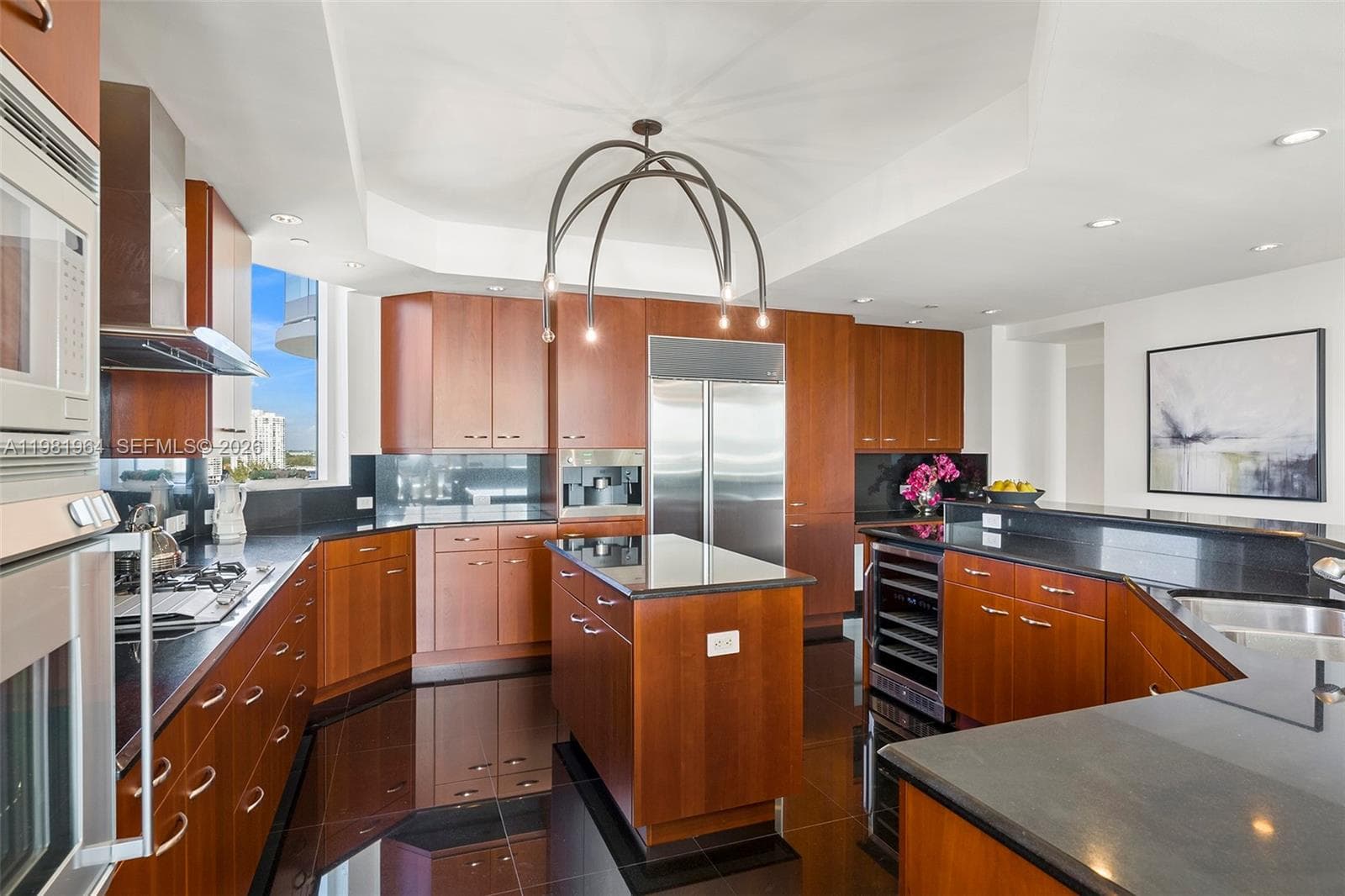 6000 Island Blvd 1208 photo 18