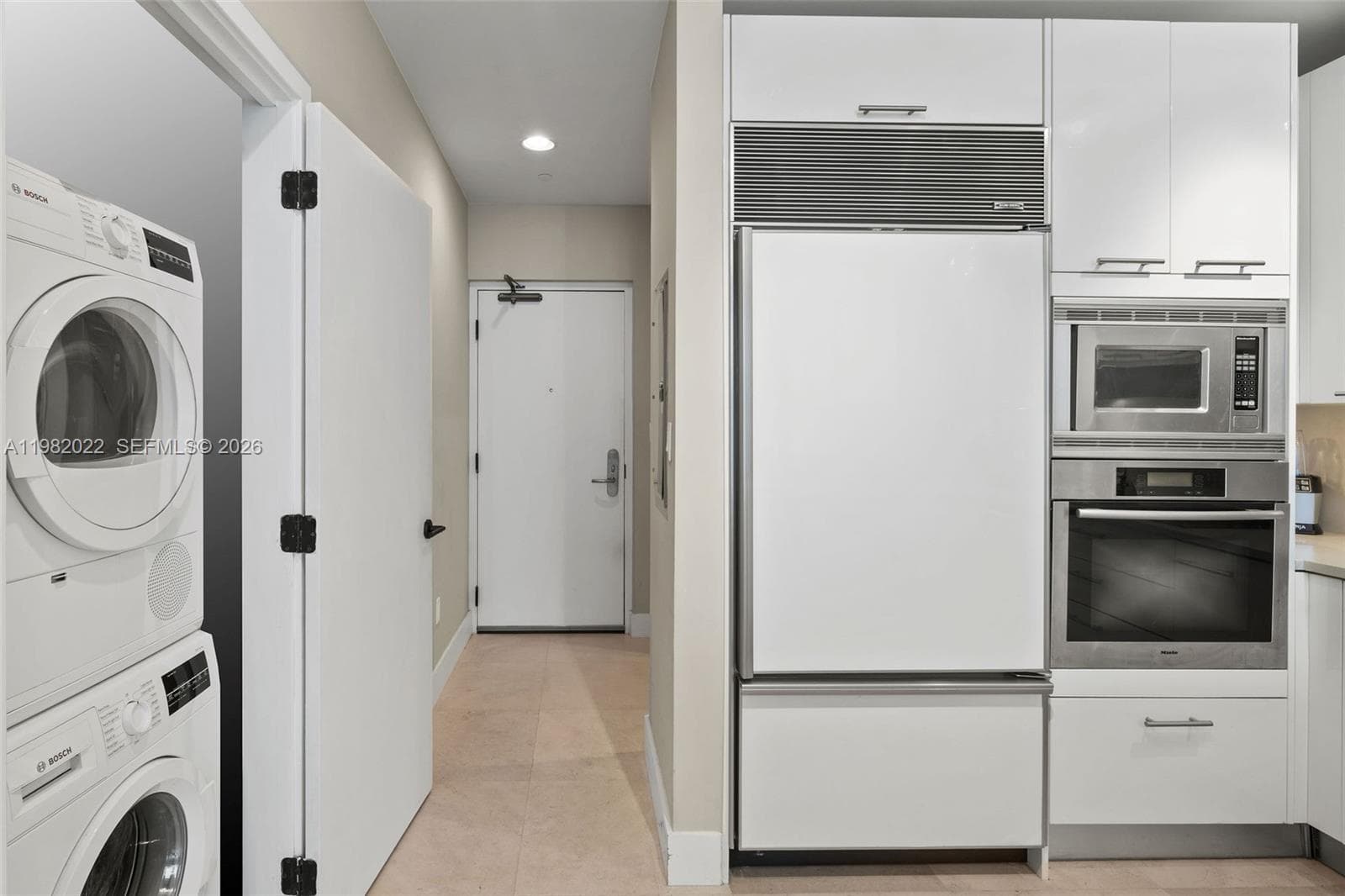 6799 Collins Ave 209 photo 12