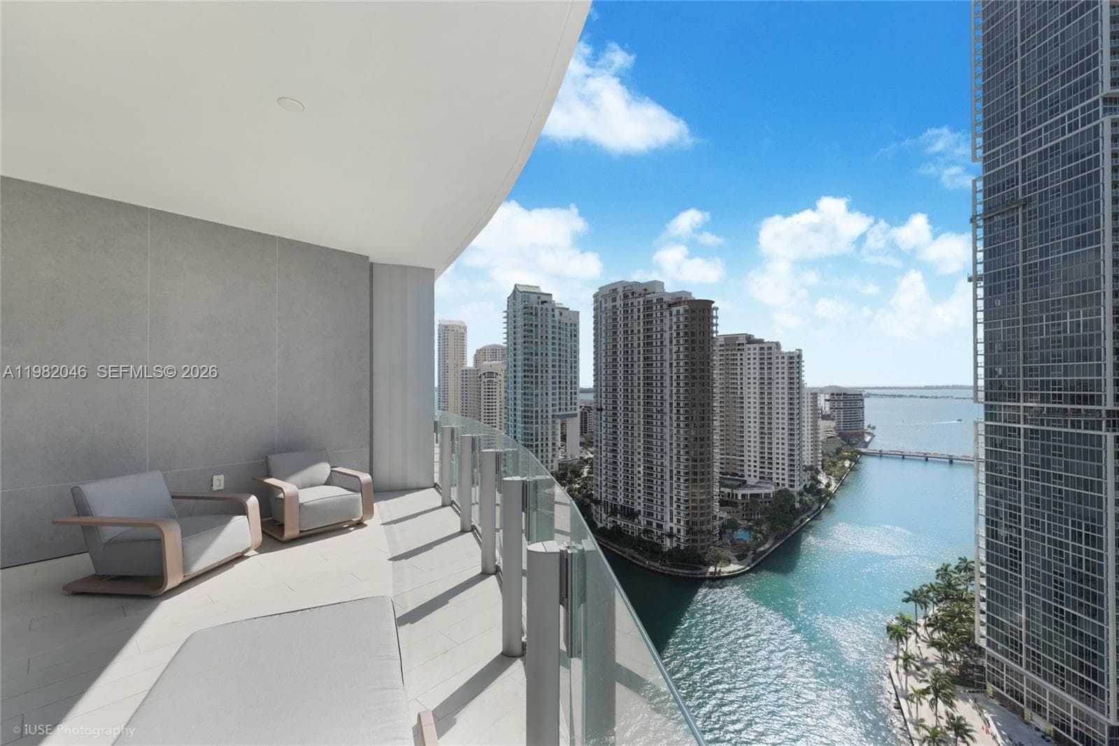 300 Biscayne Boulevard Way 2