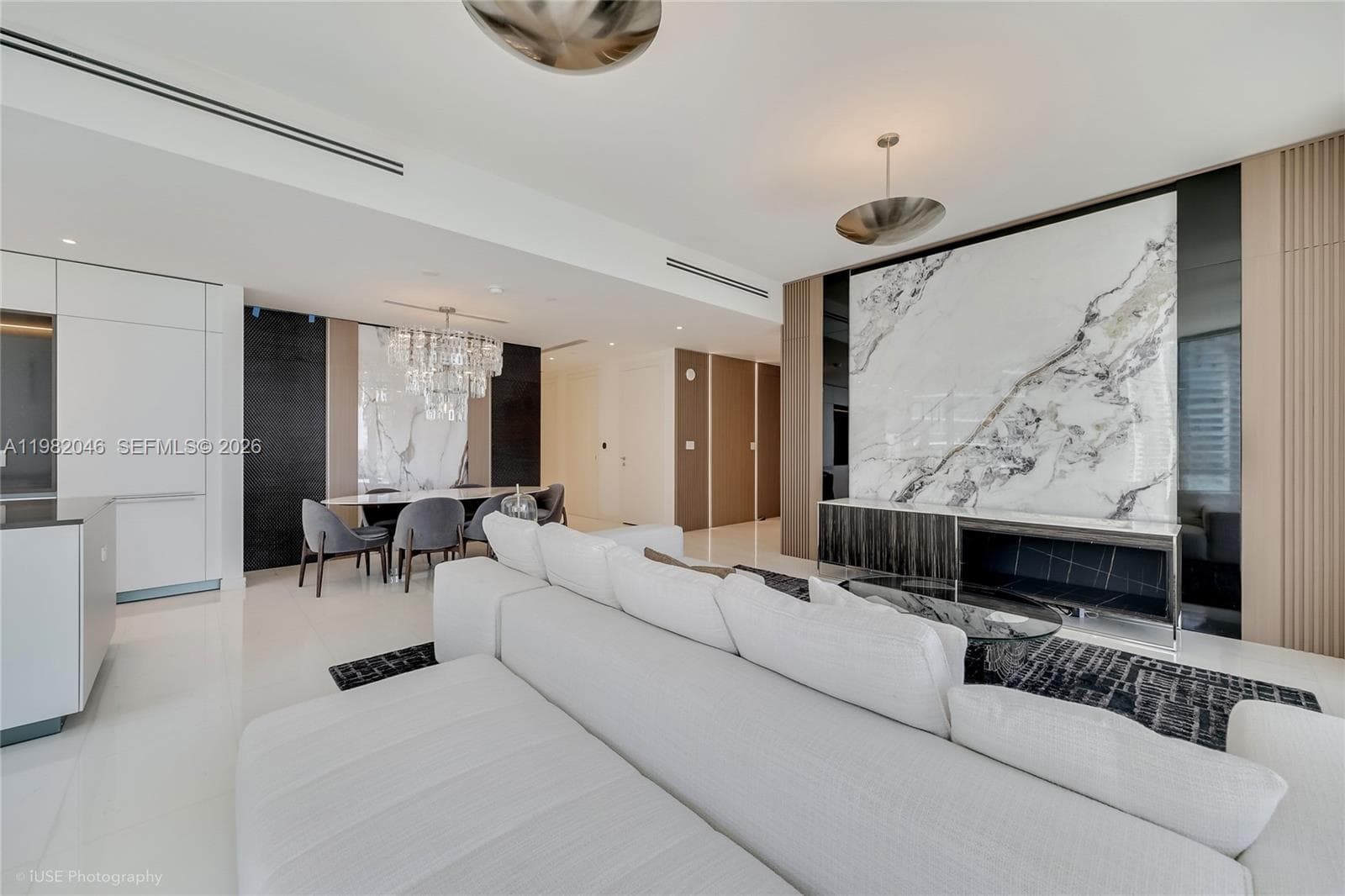300 Biscayne Boulevard Way 5