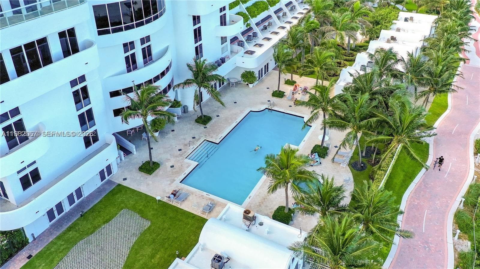 6365 Collins Ave 3802 photo 19
