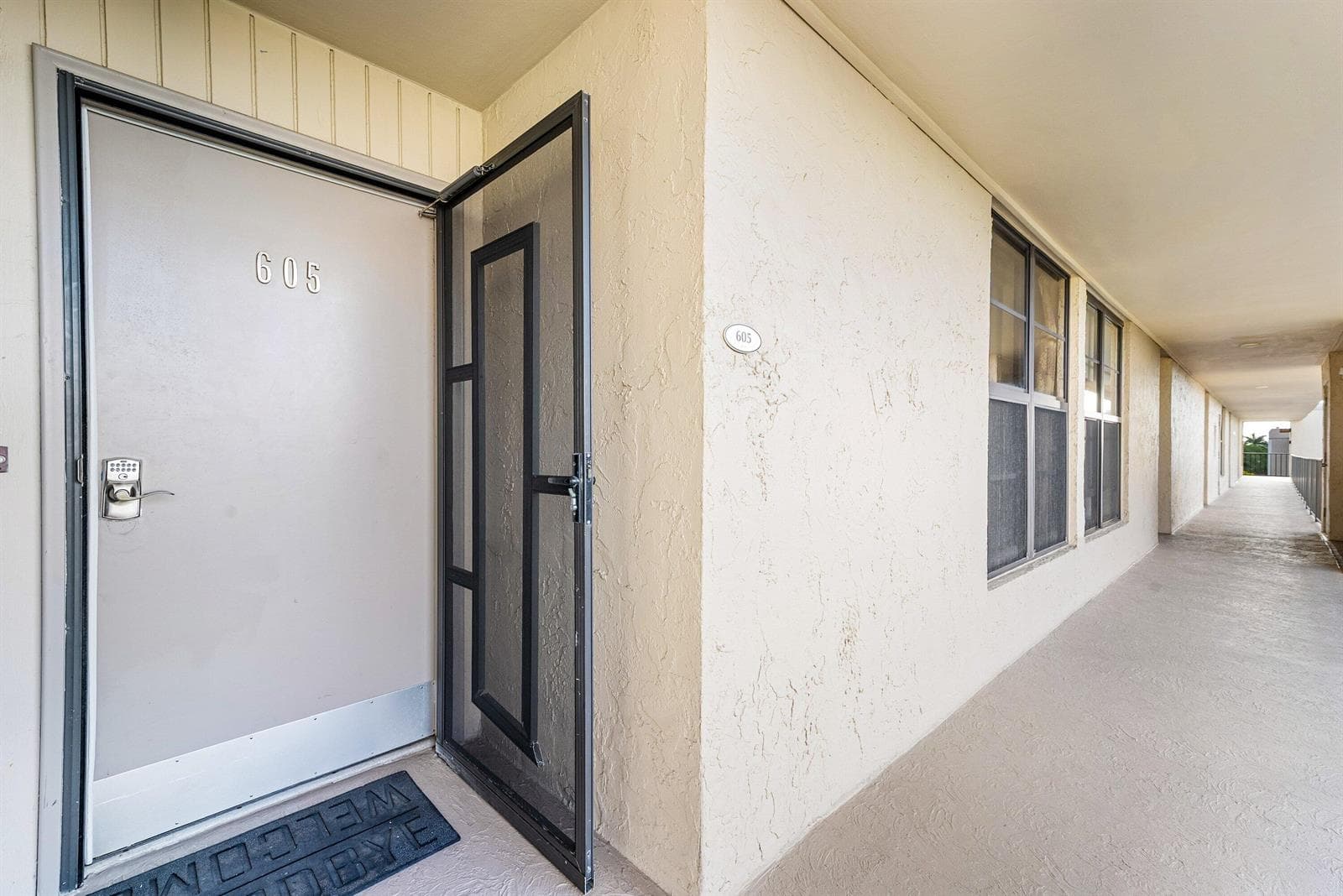 6 Royal Palm Way #605 5