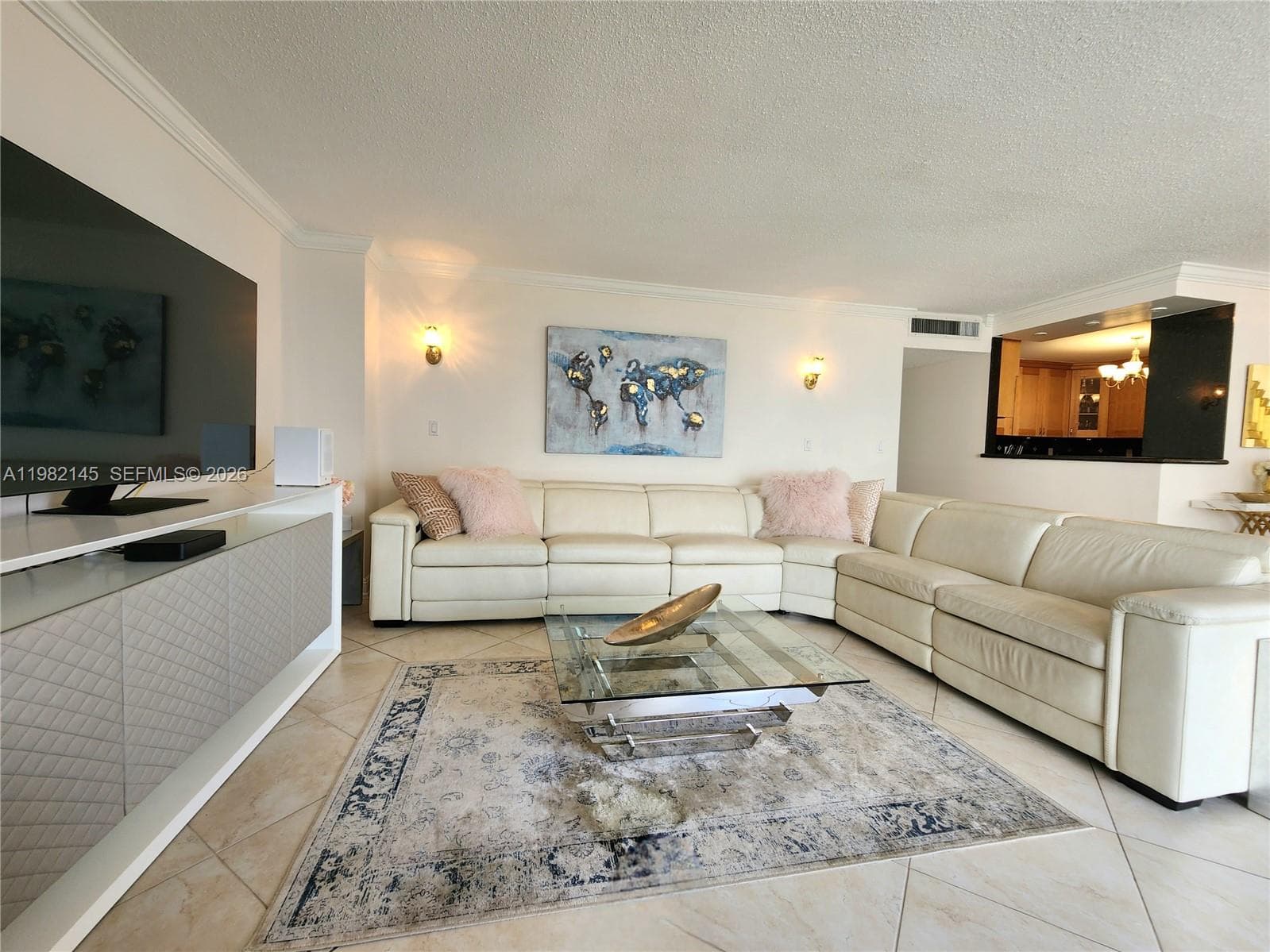 2030 Ocean Dr 4