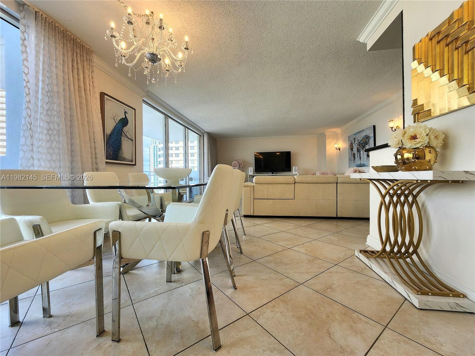 2030 Ocean Dr 626 photo 8
