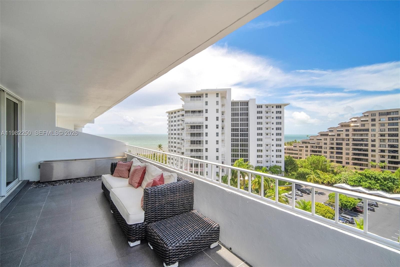 199 Ocean Lane Dr 1009 photo 23