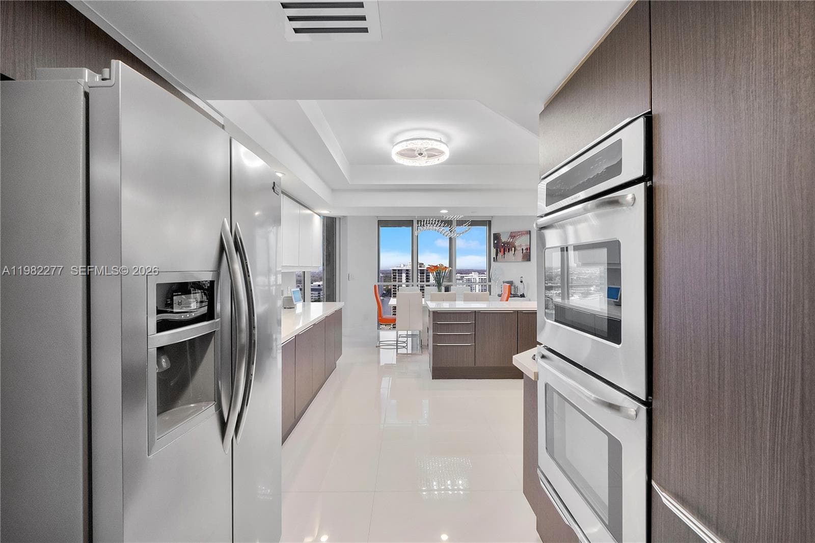 7000 Island Blvd 2609 photo 19