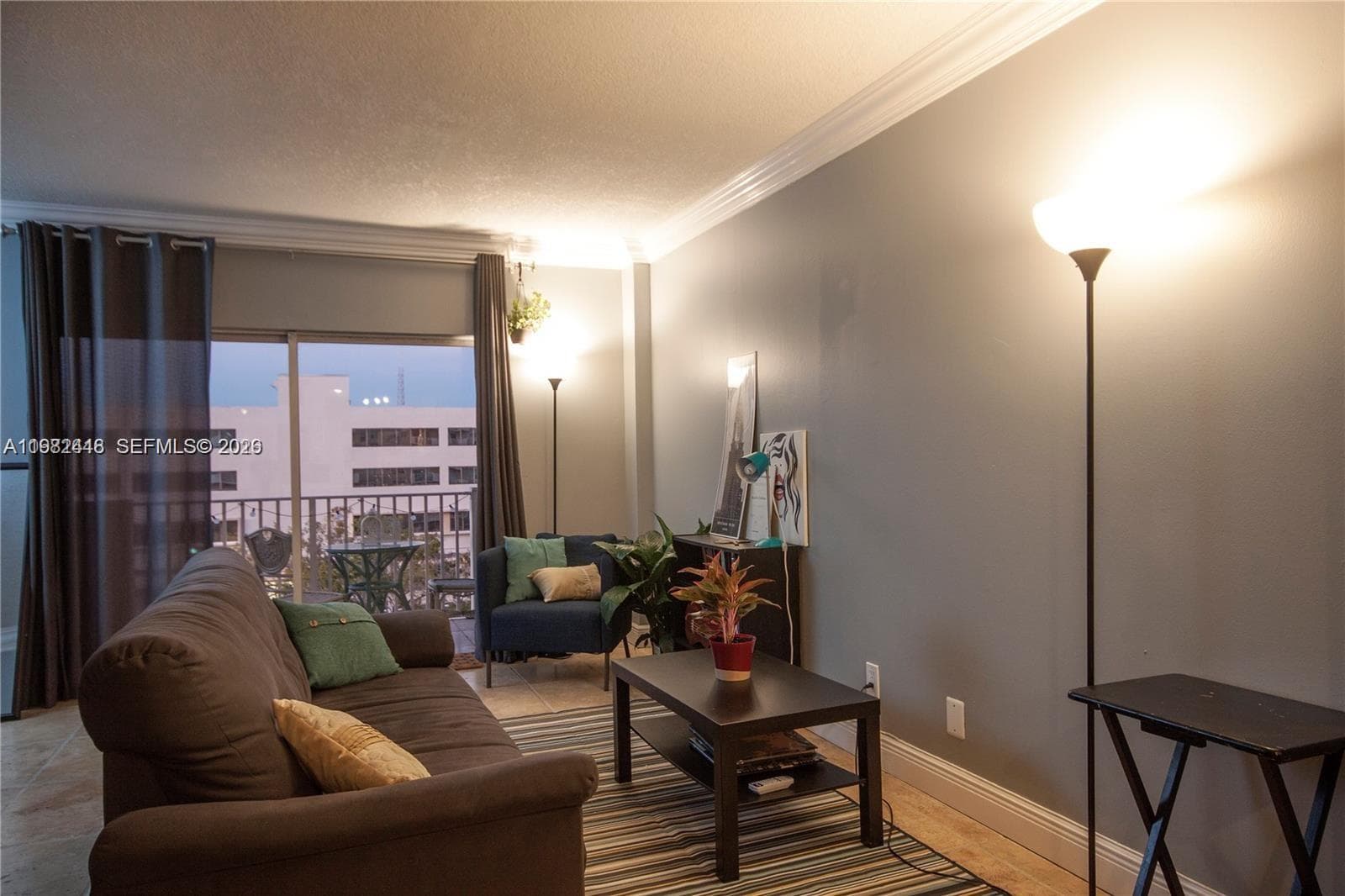 1455 N Treasure Dr 5E photo 3