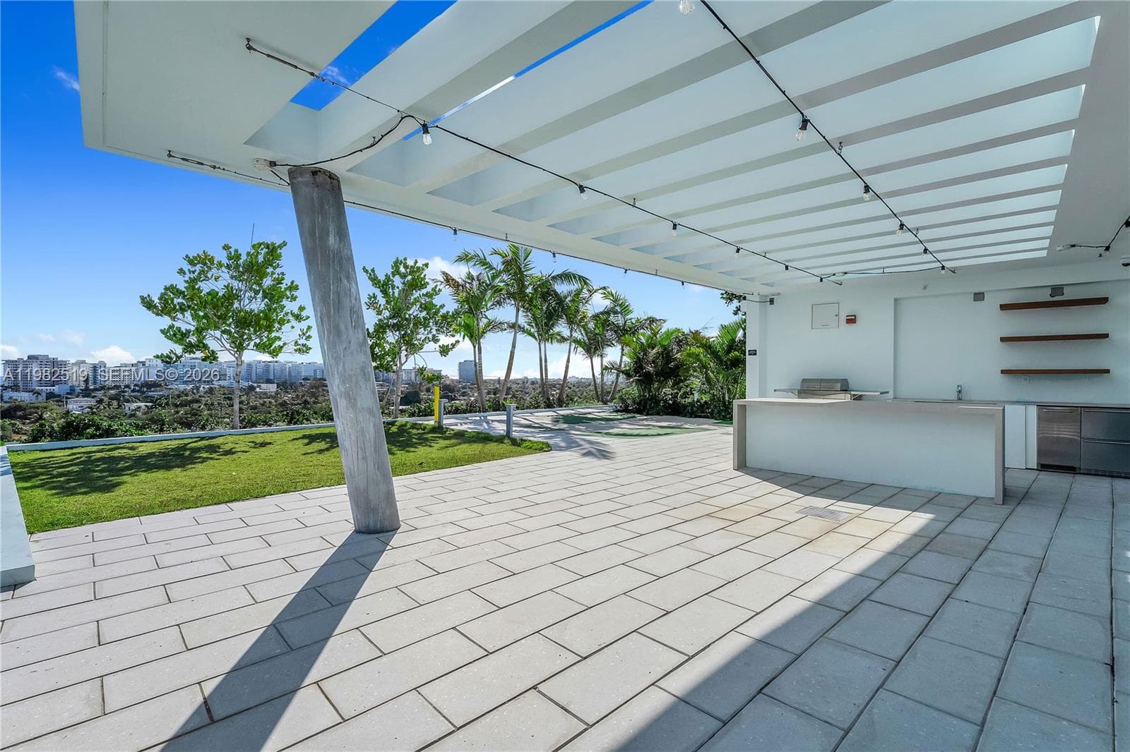 9201 E Bay Harbor Dr 804 photo 18