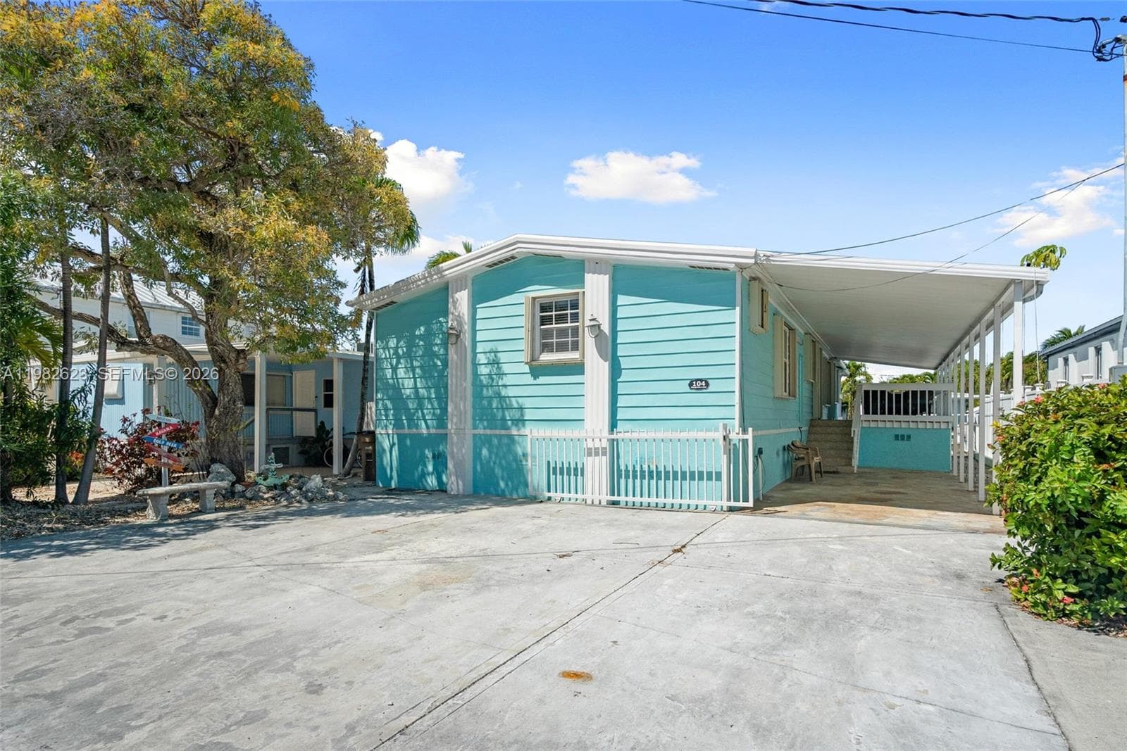 104 Mangrove Ln 4