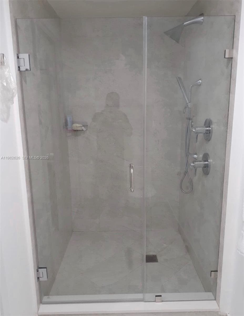 488 NE 18TH 2703 photo 10