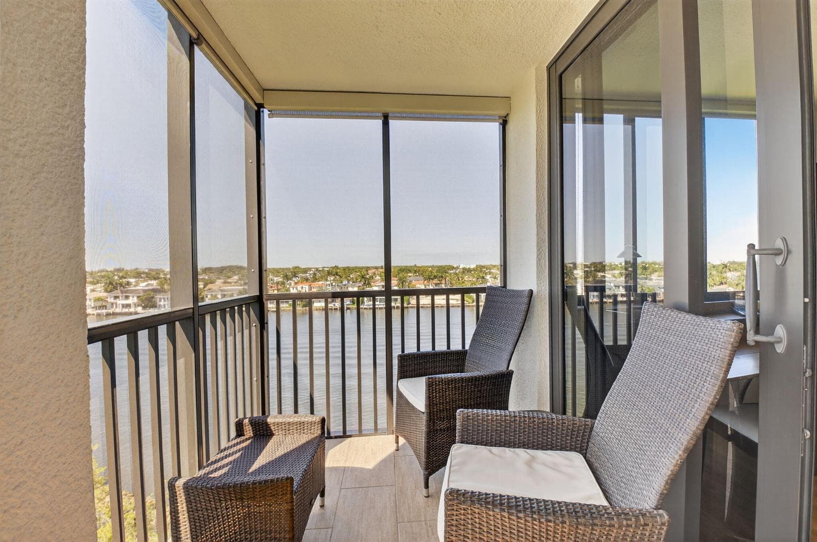 3420 S Ocean Boulevard #8z 1