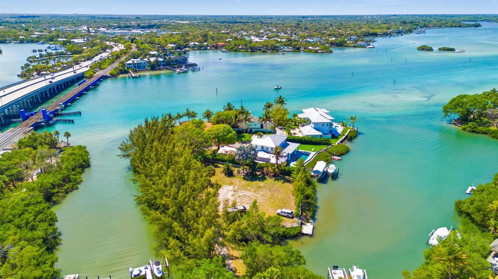 1305 Peninsular Road 5