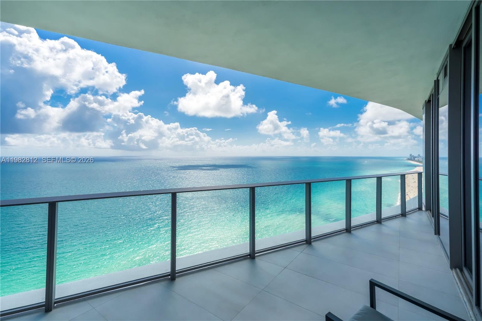 15701 Collins Ave 1