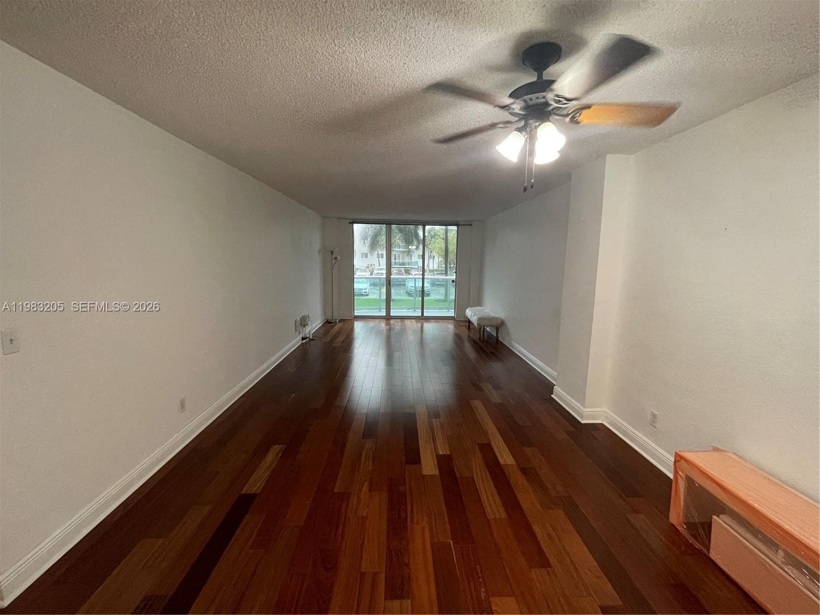 19390 Collins Ave 122 photo 6