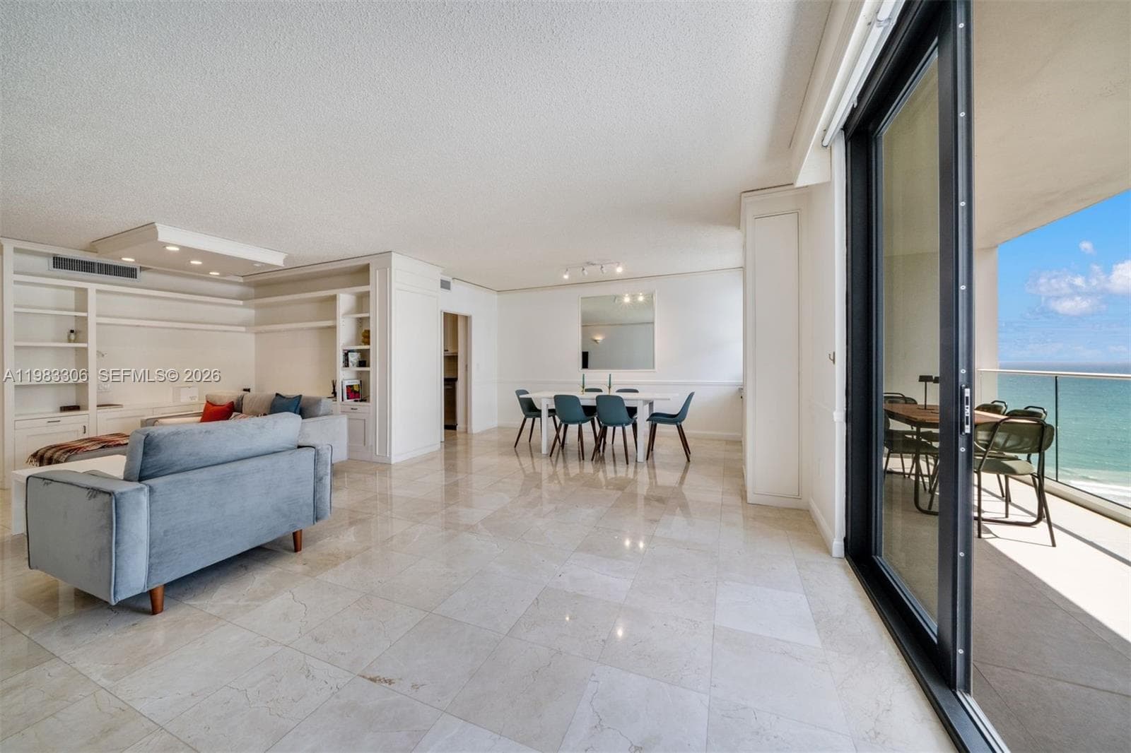9801 Collins Ave 19H photo 2