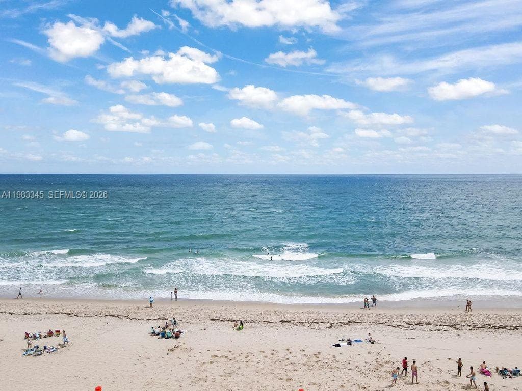 4444 El Mar Dr 5