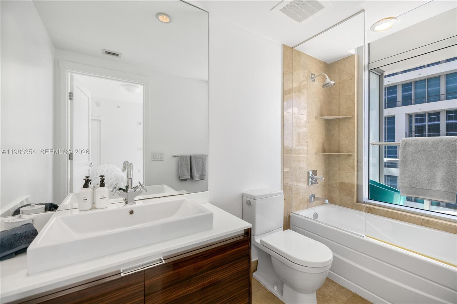 3737 Collins Ave S-803 photo 21